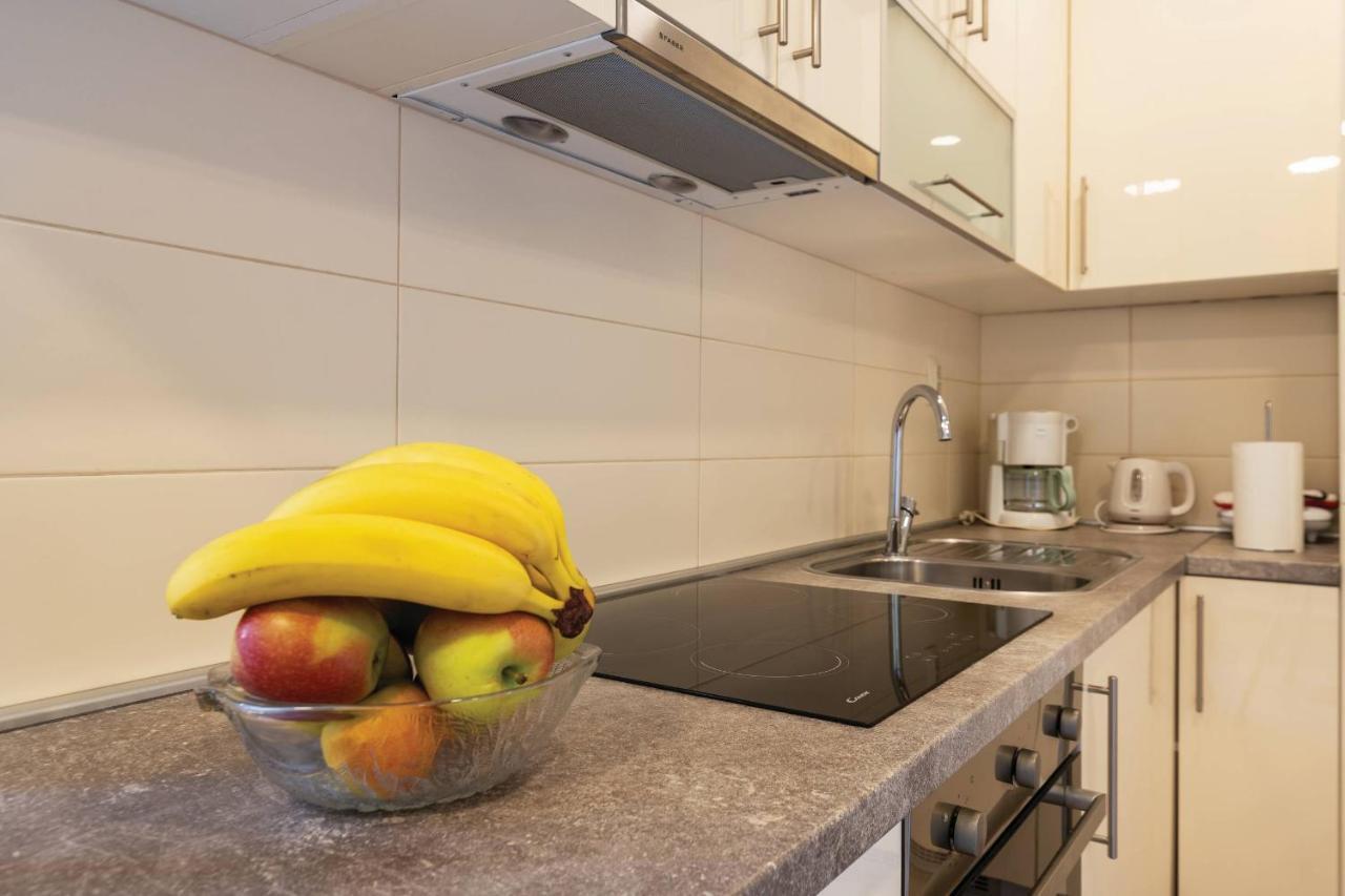 Apartment Petra Пула Екстериор снимка